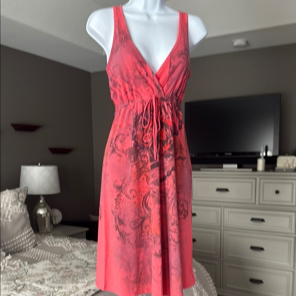 Elegant Pink Sleeveless Dress